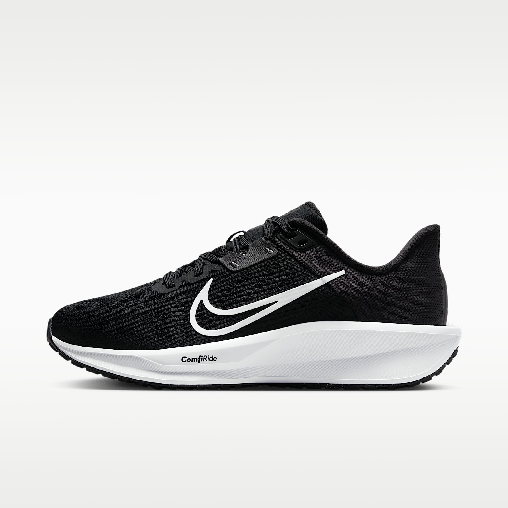 【美品】 ナイキ NIKE QUEST ランニングシューズ　26cm　スニーカー Nike Quest 6 Women's Road Running Shoes. Nike.com